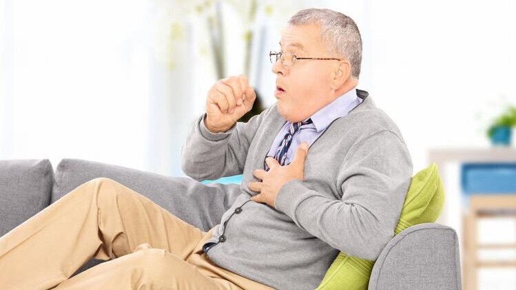 肺气肿的自我保健，不能动还是多动动，专家还鼓励多咳嗽？